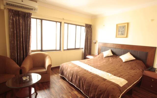 Skyline hotel