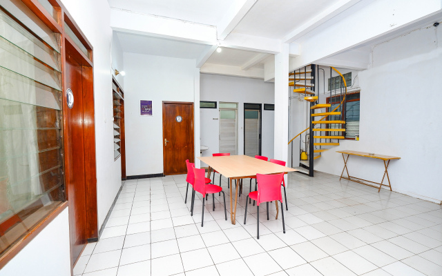OYO 2240 Simpang Tujuh Residence