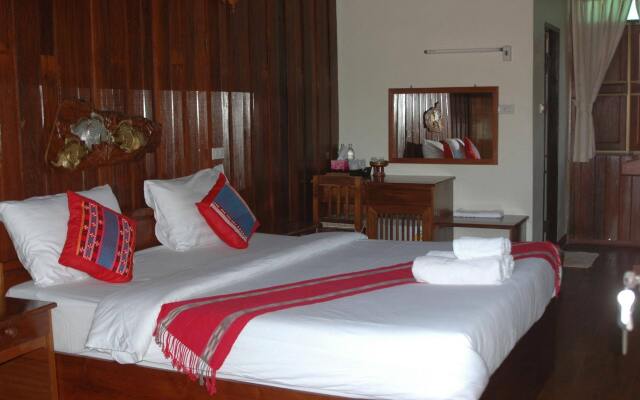 Mitkhoonyoum Hotel