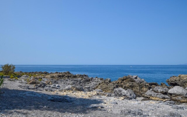 Awesome Apartment in Ricadi With Wifi and 1 Bedrooms