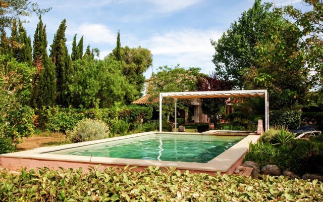 Beautiful Villa With Private Swimming Pool in Selva