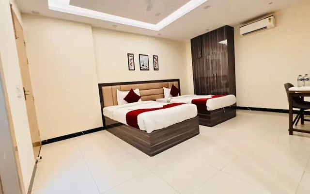 Sky Hotel