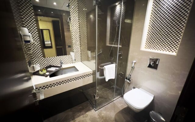 Lancaster Suites Raouche