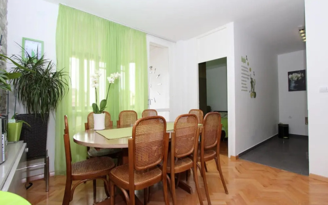 Apartment Elia