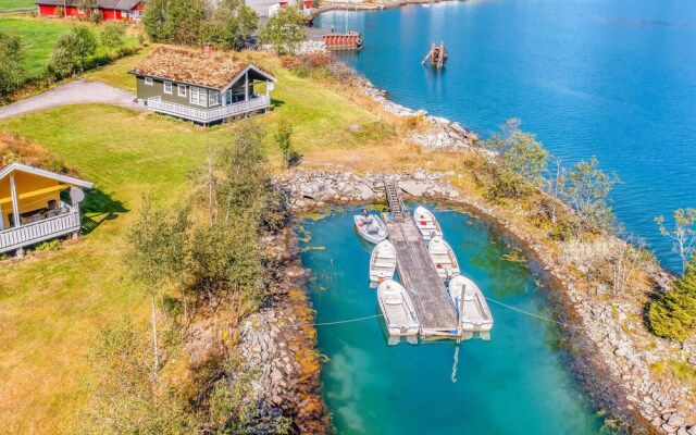 Stunning Home in Fjærland With 3 Bedrooms