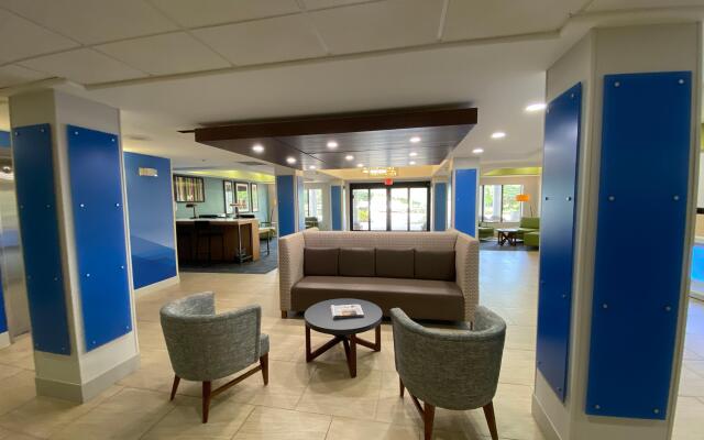 Holiday Inn Express Jacksonville - Blount Island, an IHG Hotel