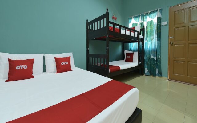 Oyo 90630 Mat Leon Village