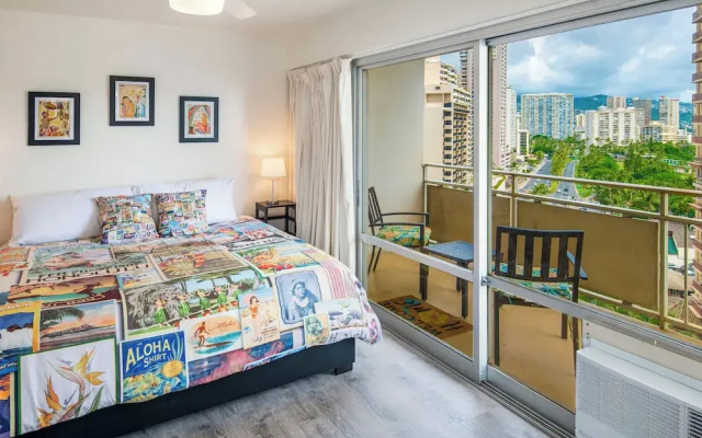 Ilima Suite at The Ilikai Short Walk to Beach!