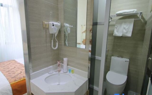 Shanghai Yajing Business Hotel (Xinhua Hospital Branch)