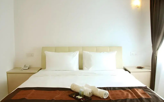 Peach Hill Hotel