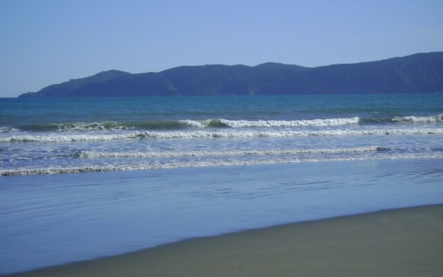 Raumati Sands Resort
