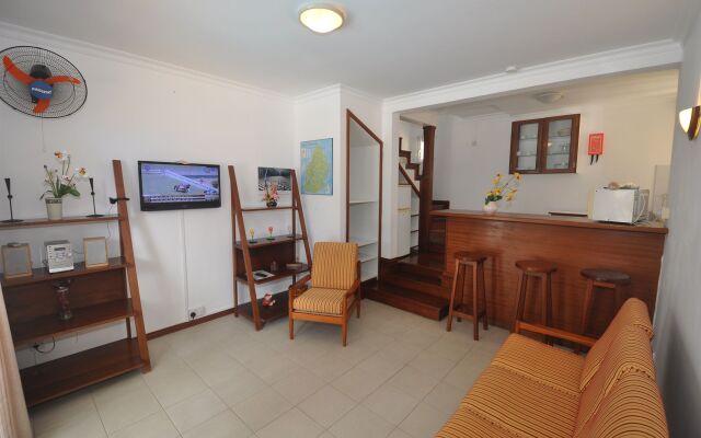 La Pointe Villas