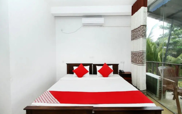 OYO 338 Deep Sea Resort