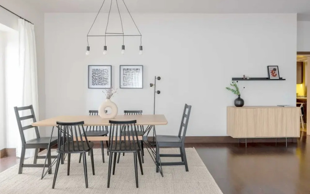 Panoramic 1BR Apt near Kallimarmaro