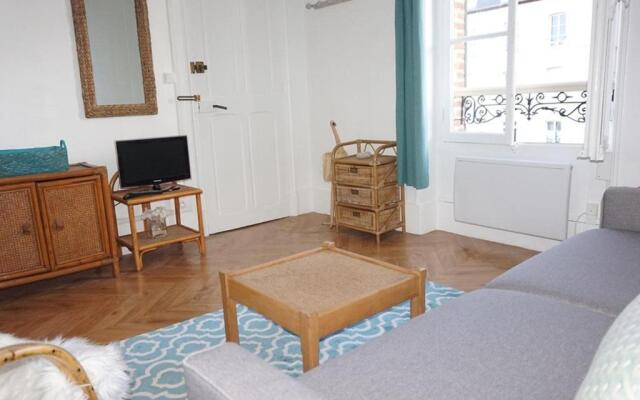Appartement Cabourg, 1 pièce, 2 personnes - FR-1-465-45