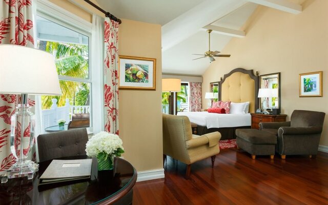 La Mer Hotel & Dewey House