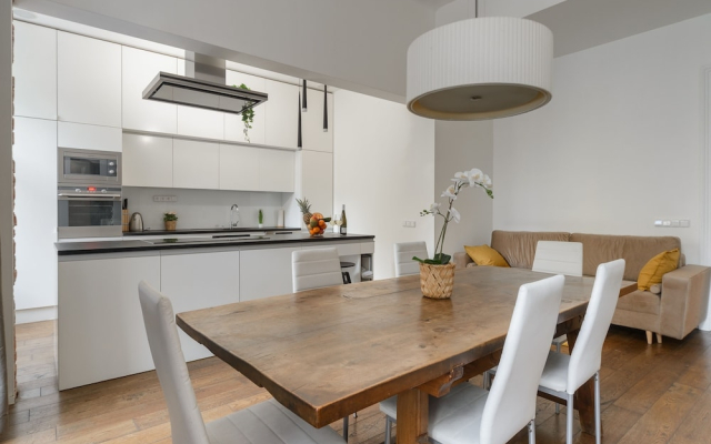 Luxury 3-bedrooms apartments