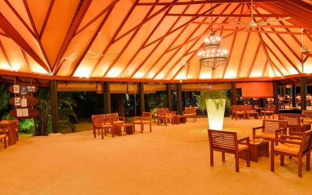 Adaaran Select Hudhuran Fushi - All inclusive