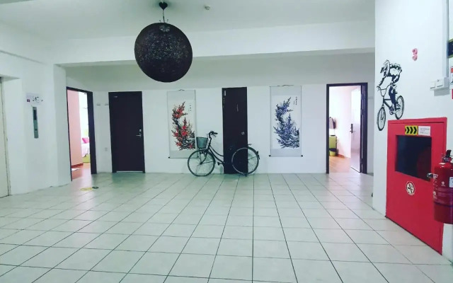 OYO 564 Y Hotel