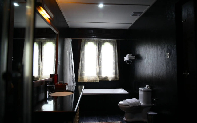 Tashi Namgay Grand Resort