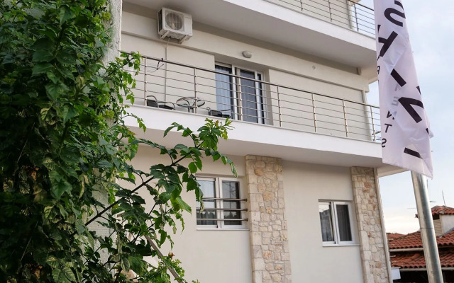 Sunshine Apartments