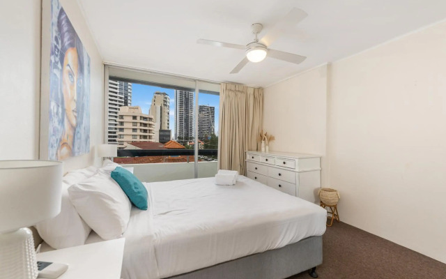 Hi Ho Beach Apartments