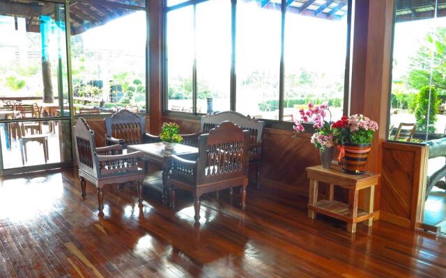 Palmsuay Resort