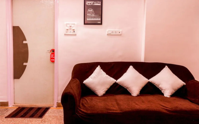 OYO Apartments Powai Lake View