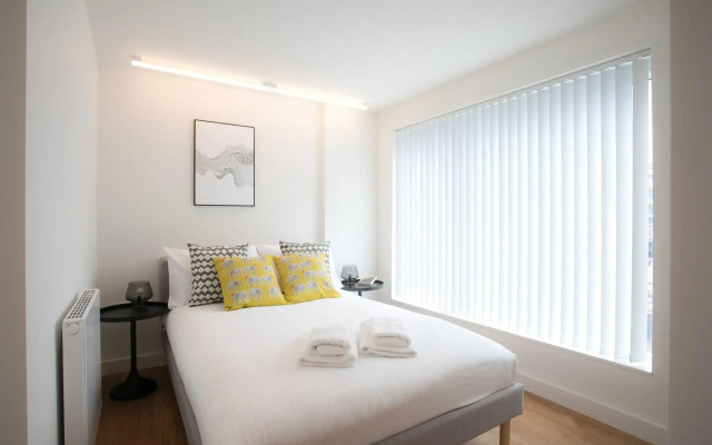 Moonside - Stunning Angel Apartments