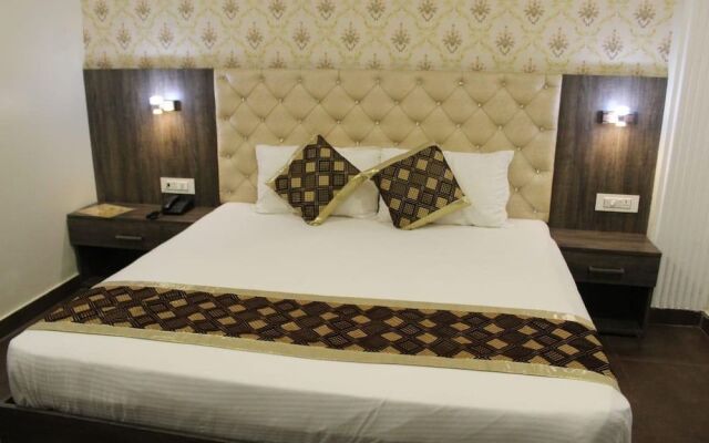 Parkside Navjyoti Hotel