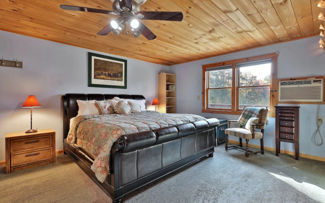 Winding Way Chalet 3 Bedroom Home