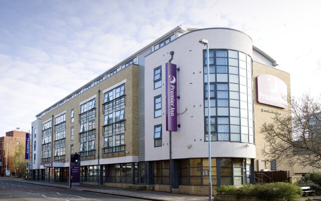 Premier Inn London Kew Hotel