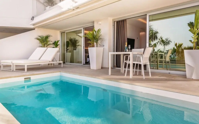 Grand Horizon Luxury Boutique Apartments