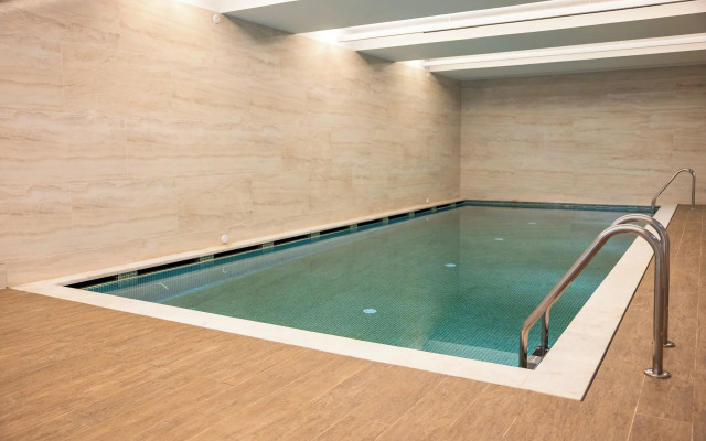 Cenica Porto Hotel, Curio Collection by Hilton