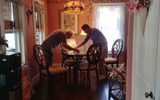 Island Guest House B&B