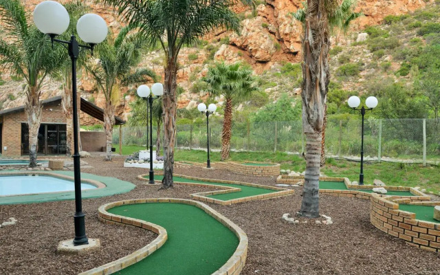 Avalon Springs