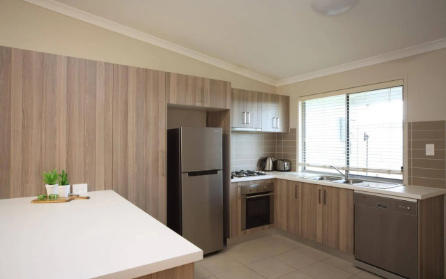 Direct Collective - Villas on Rivergum