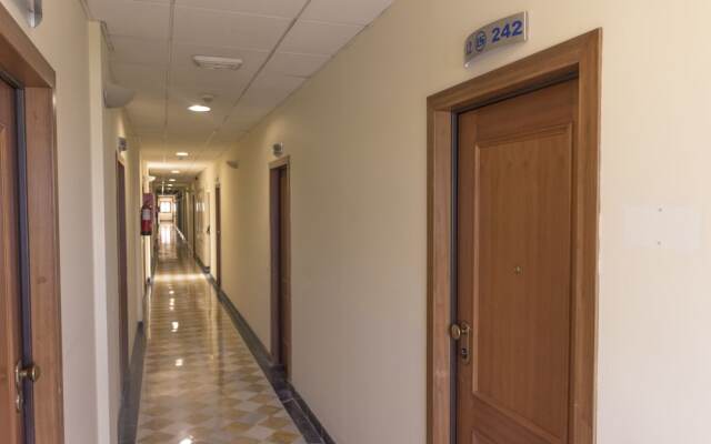 Estudio con parking y piscina en Fibes