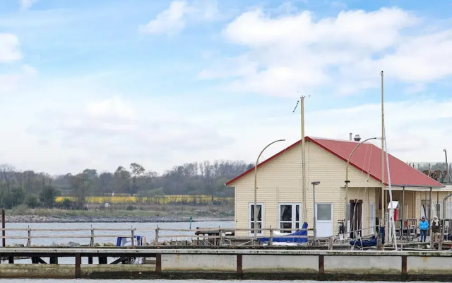 8 Person Holiday Home in Gelting