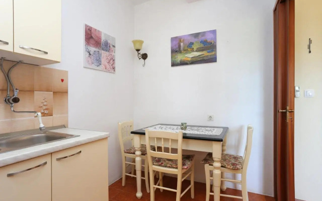 Apartments with a parking space Seget Vranjica, Trogir - 11273