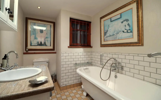 Sea Pearl Holiday Home