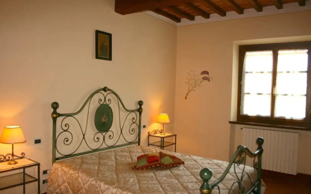 Private Villa with AC, private pool, WIFI, TV, terrace, pets allowed, parking, close to Arezzo