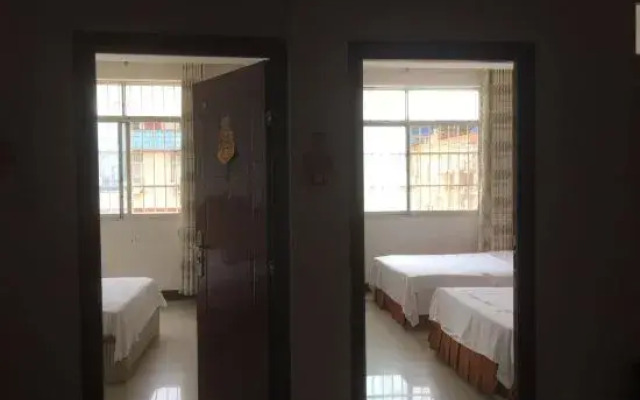 Nanning Meichen Apartment (Poly Tongxinyuan Branch)