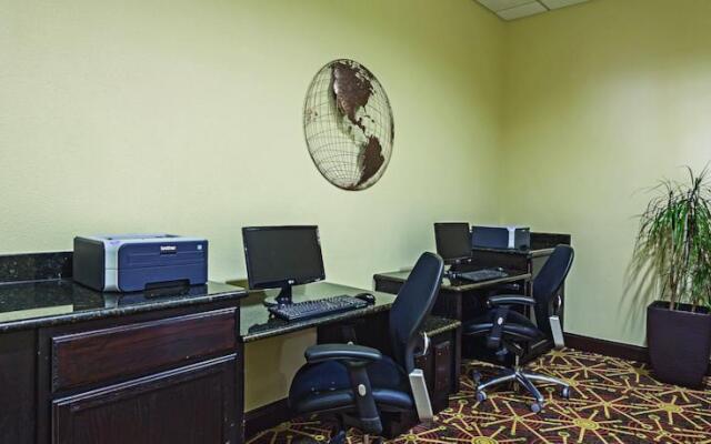 La Quinta Inn & Suites Hickory