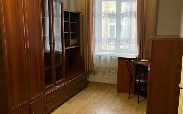 Площа Соборна вул.Івана Франка 4