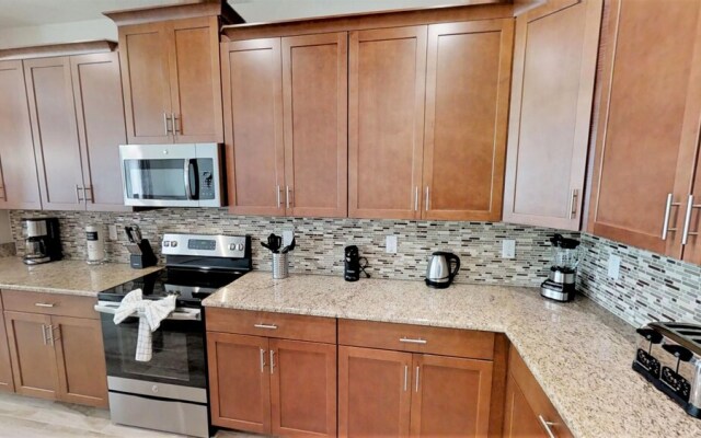 Storey Lake - 4720 Sleepy Hollow Dr