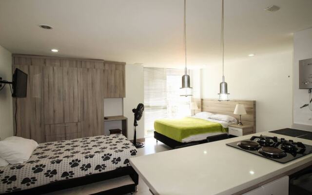 Apartamento Estudio Con 3 Camas Poblado Piso Alto