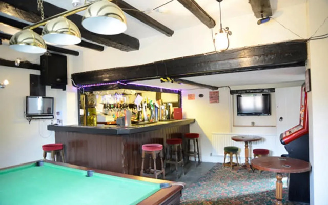 The Lion At Somerton