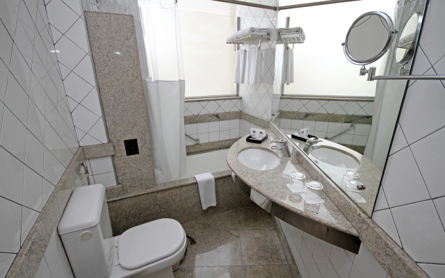 San Raphael Hotel