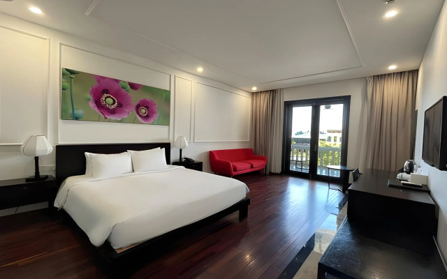 Thanh Binh Riverside Hotel